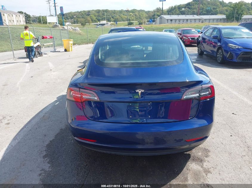 2018 Tesla Model 3 Long Range/Mid Range VIN: 5YJ3E1EA8JF041873 Lot: 43310018