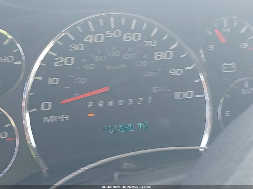 2008 Chevrolet Express Work Van VIN: 1GCGG25C381132605 Lot: 43310029