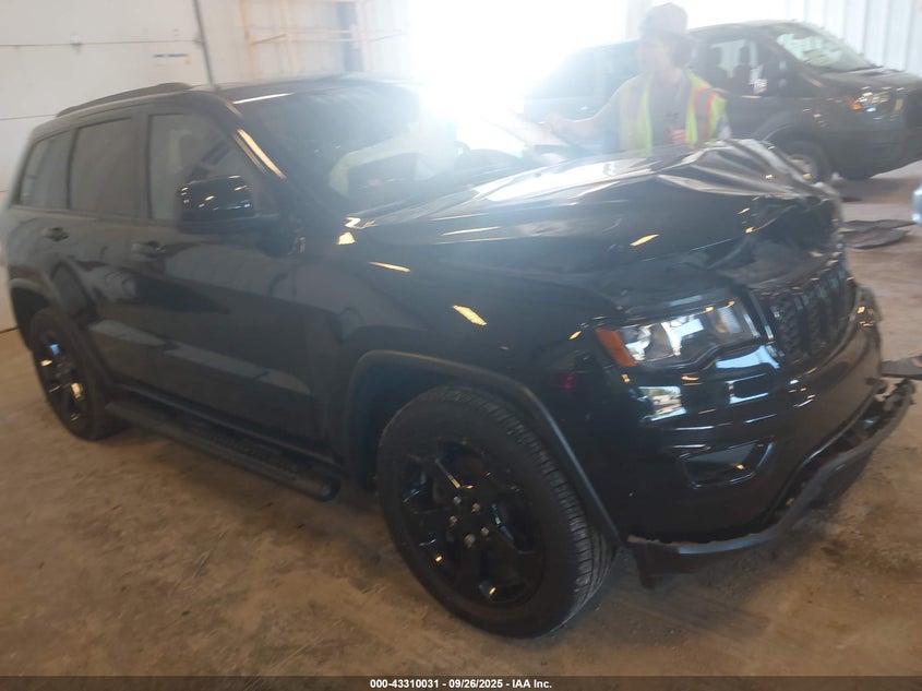 JEEP GRAND CHEROKEE UPLAND 4X4