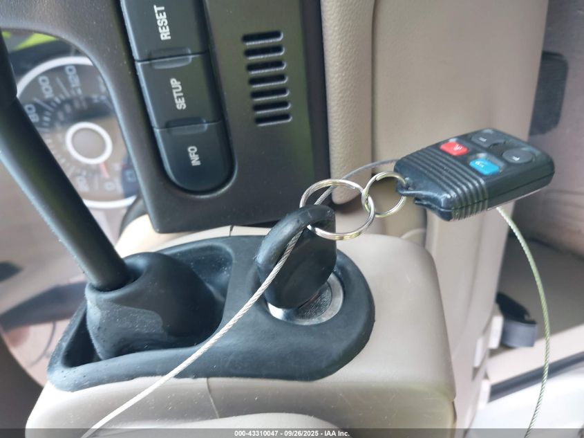 2005 Ford Expedition Eddie Bauer/King Ranch VIN: 1FMPU175X5LA59603 Lot: 43310047