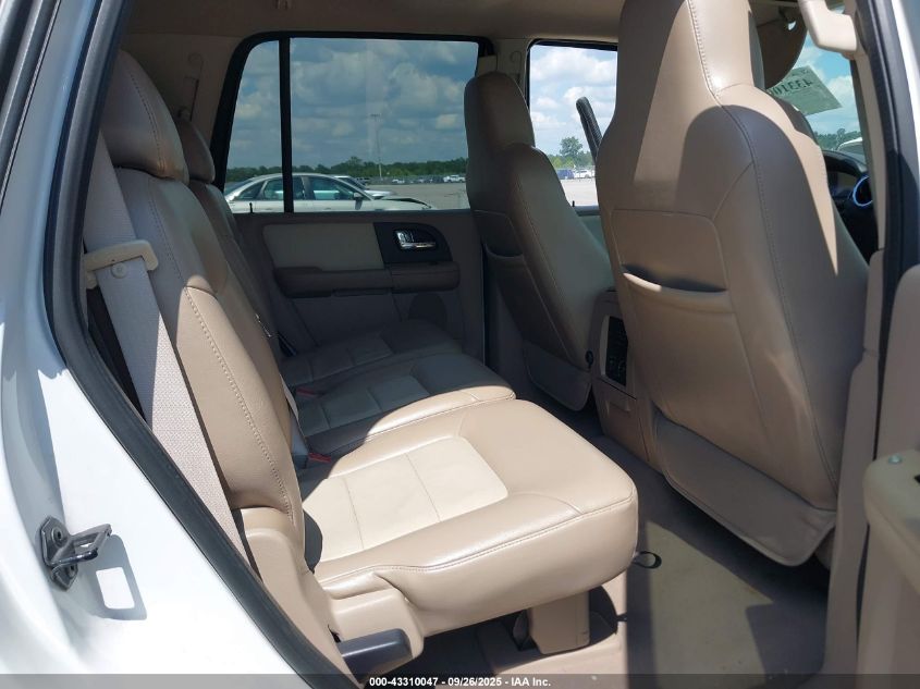 2005 Ford Expedition Eddie Bauer/King Ranch VIN: 1FMPU175X5LA59603 Lot: 43310047