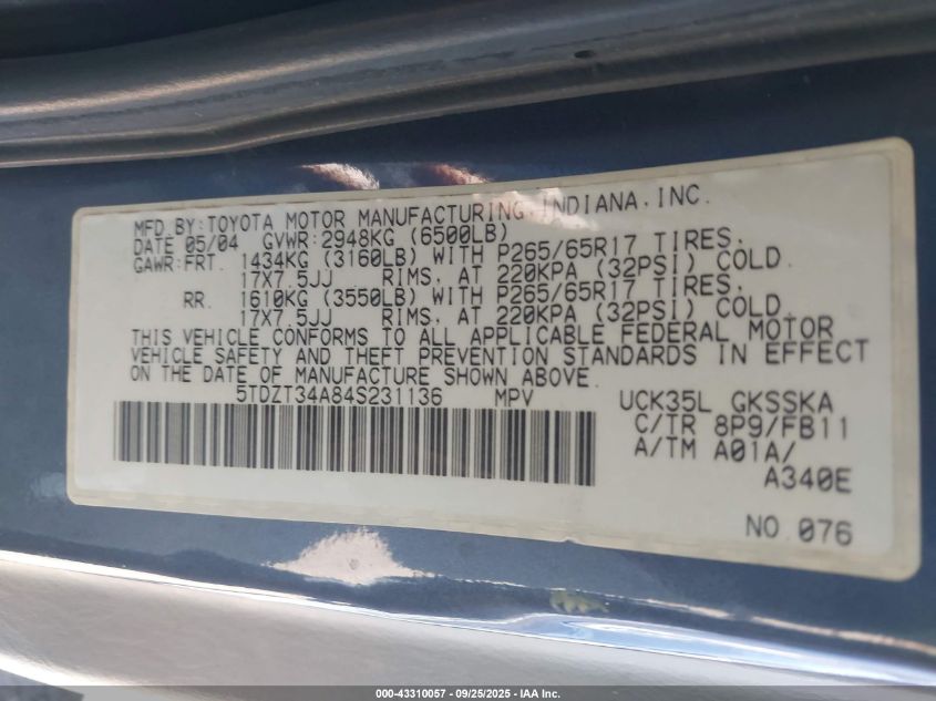 2004 Toyota Sequoia Sr5 V8 VIN: 5TDZT34A84S231136 Lot: 43310057