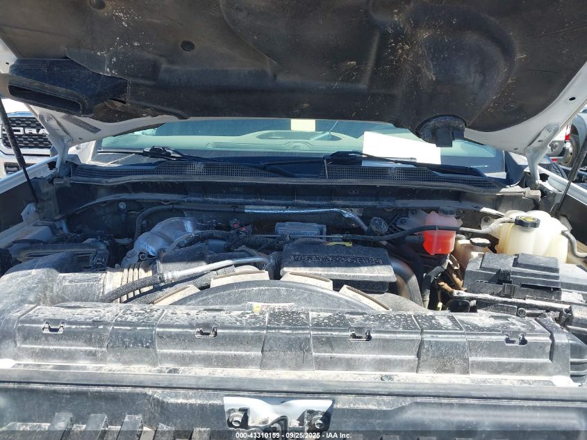 2022 Chevrolet Silverado 3500Hd Chassis Lt VIN: 1GB4YTEY8NF340418 Lot: 43310159