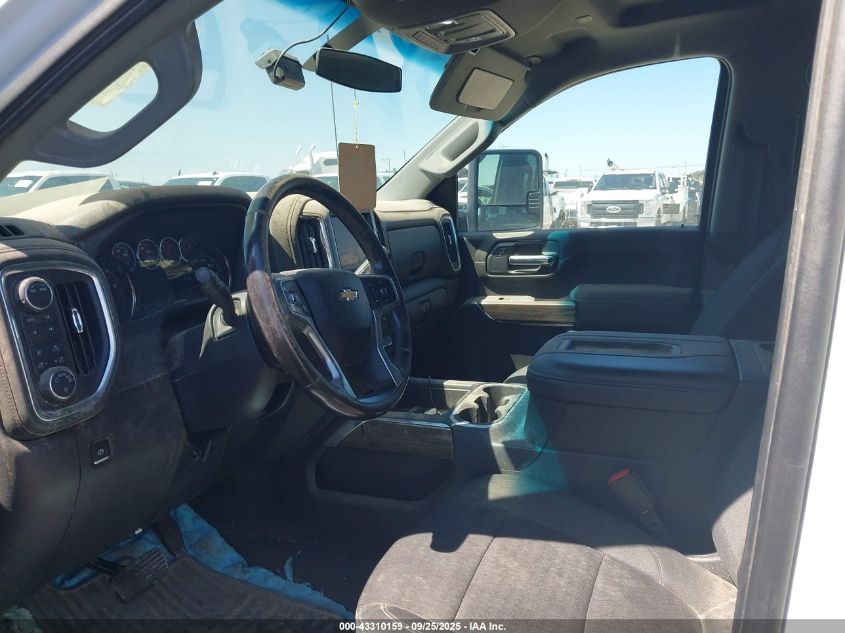 2022 Chevrolet Silverado 3500Hd Chassis Lt VIN: 1GB4YTEY8NF340418 Lot: 43310159