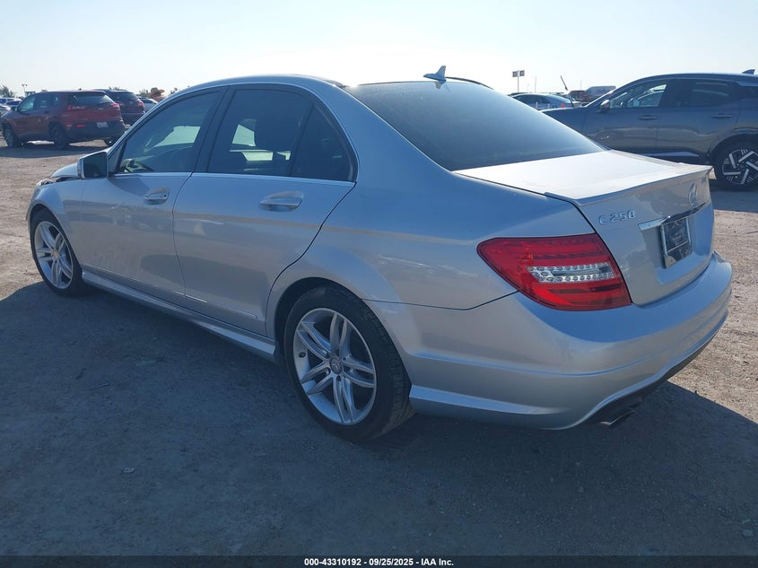 WDDGF4HB2DR301287 2013 MERCEDES-BENZ C-KLASSE photo no. 3