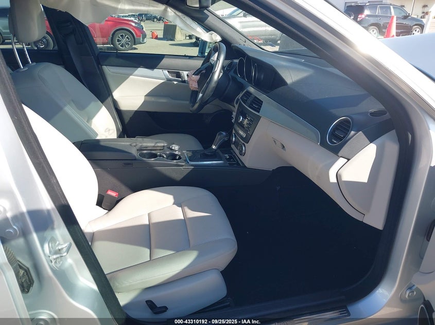 WDDGF4HB2DR301287 2013 MERCEDES-BENZ C-KLASSE photo no. 5
