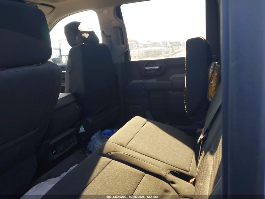 2022 Chevrolet Silverado 3500Hd Chassis Lt VIN: 1GB4YTEYXNF340257 Lot: 43310200