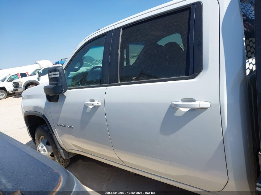 2022 Chevrolet Silverado 3500Hd Chassis Lt VIN: 1GB4YTEYXNF340257 Lot: 43310200