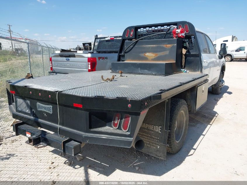 2022 Chevrolet Silverado 3500Hd Chassis Lt VIN: 1GB4YTEYXNF340257 Lot: 43310200