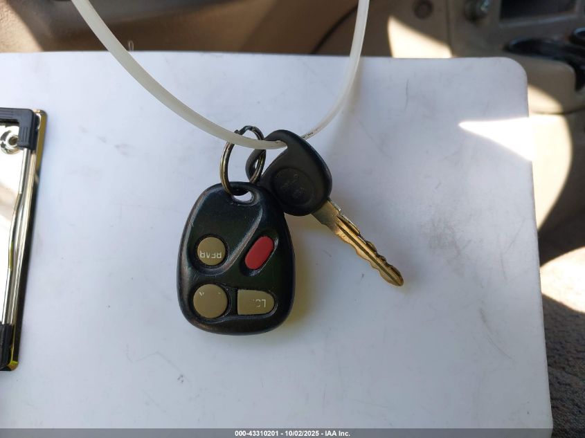 2003 Chevrolet Astro VIN: 1GNDM19X63B105878 Lot: 43310201