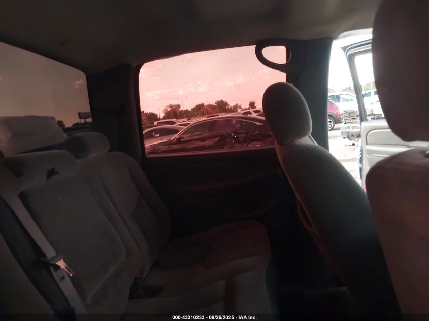 2007 Chevrolet Silverado 1500 Classic Ls VIN: 2GCEC13V771110438 Lot: 43310233