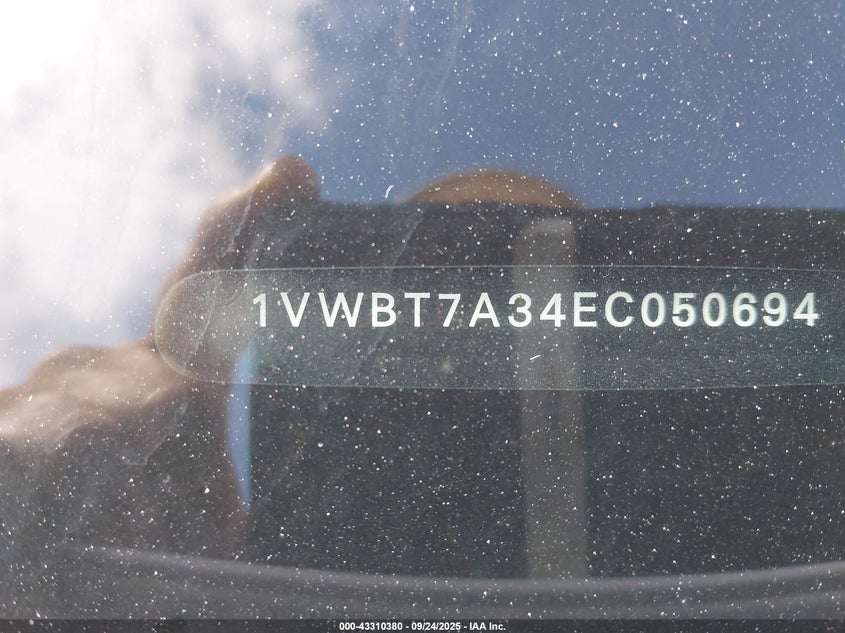 2014 VOLKSWAGEN PASSAT 1.8T SE 1VWBT7A34EC050694