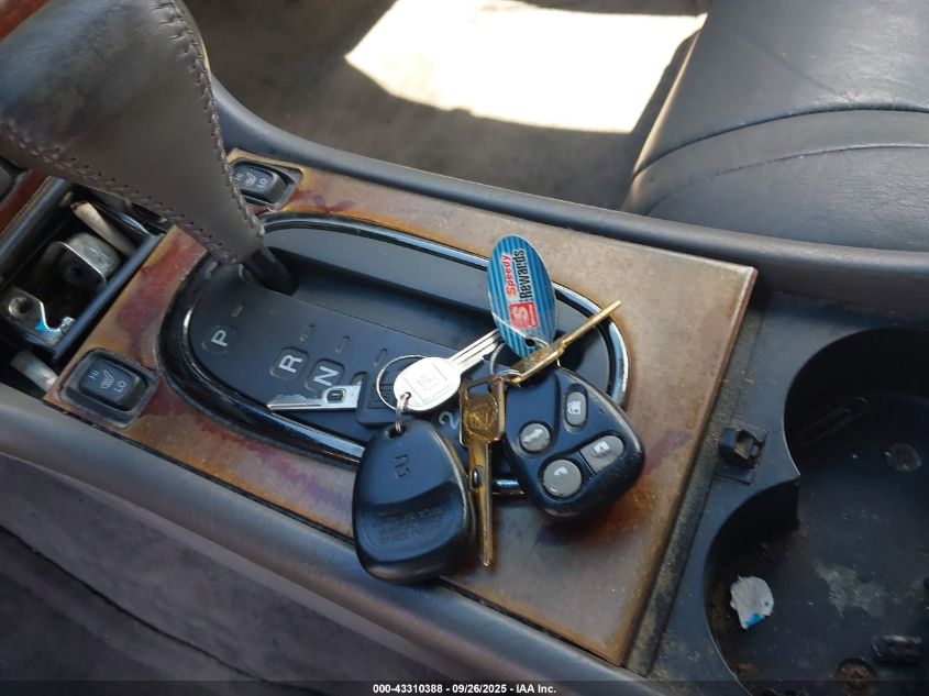 2002 Cadillac Eldorado Esc VIN: 1G6EL12Y62B100250 Lot: 43310388