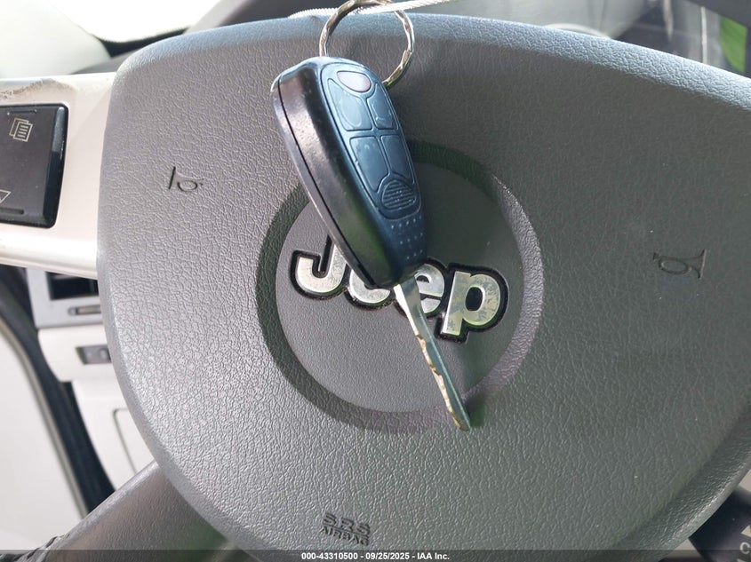 1J8GP58K28W245459 2008 JEEP LIBERTY (NORTH AMERICA) photo no. 11