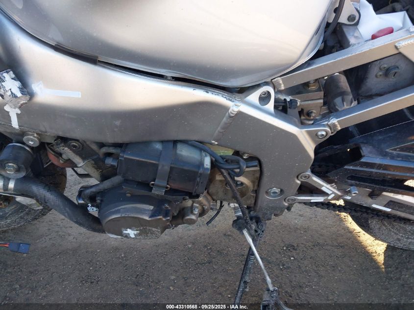 2003 Kawasaki Zx636 B1 VIN: JKBZXJB153A021512 Lot: 43310568