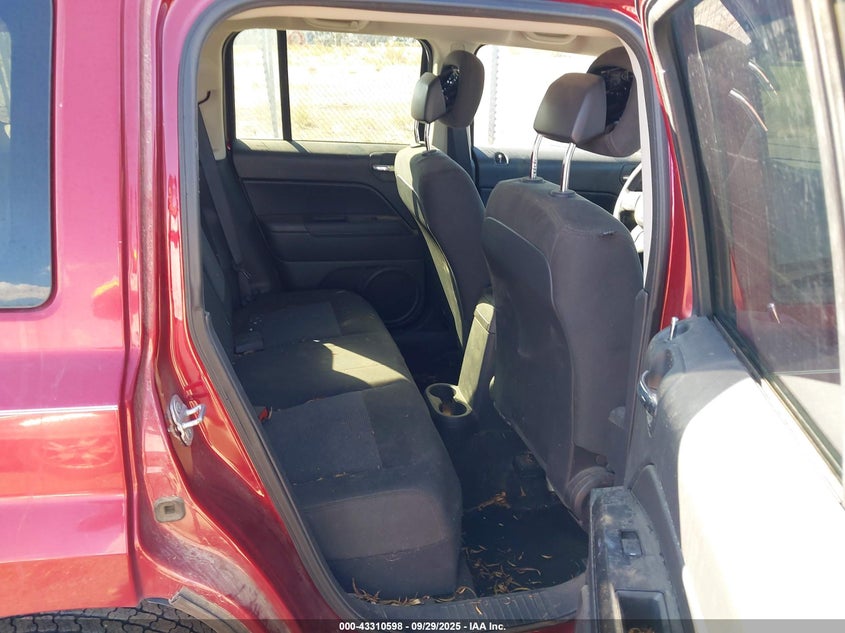 1C4NJPBB1ED531668 2014 JEEP LIBERTY (PATRIOT) photo no. 8