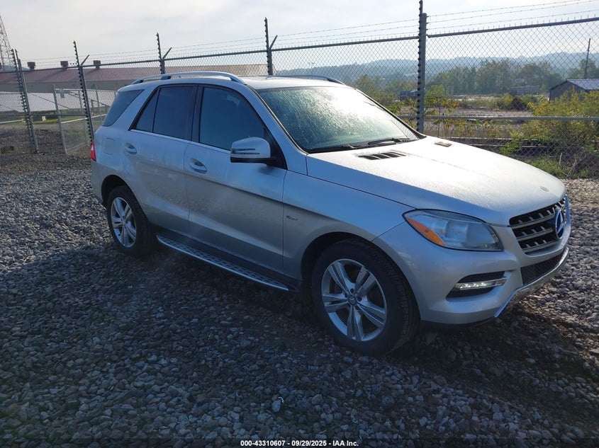 MERCEDES-BENZ M-CLASS 4MATIC