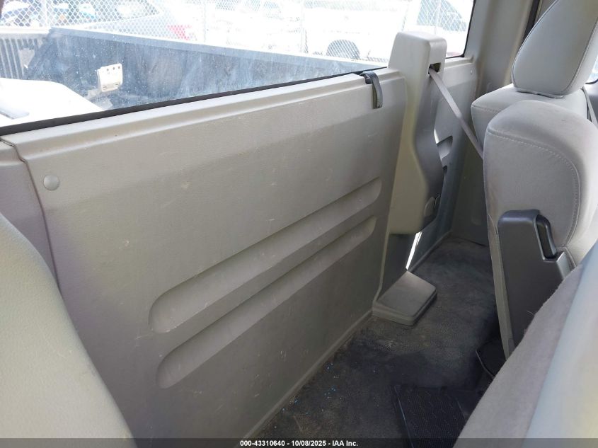 2007 Ford F-150 Stx/Xl/Xlt VIN: 1FTRF12267NA69332 Lot: 43310640