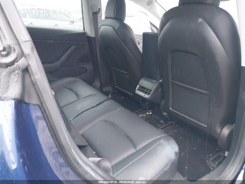 2018 Tesla Model 3 Long Range/Mid Range VIN: 5YJ3E1EAXJF016960 Lot: 43310718