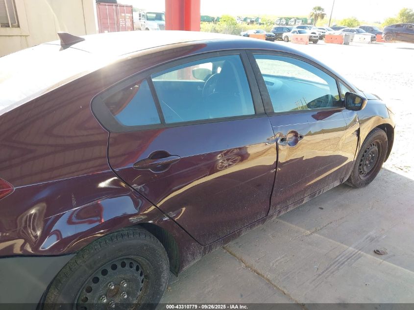 2018 Kia Forte Lx VIN: 3KPFK4A70JE199597 Lot: 43310779