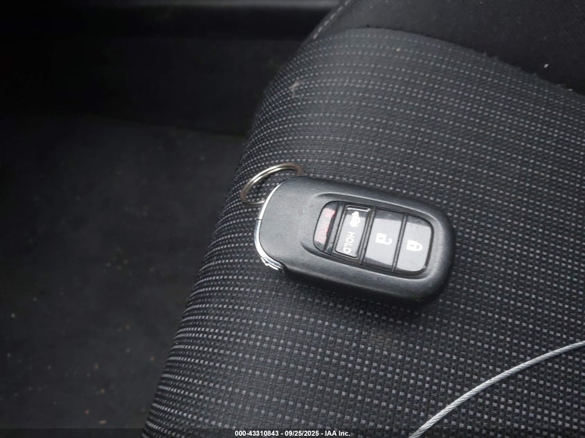 2022 HONDA CIVIC LX - 2HGFE2F25NH518013