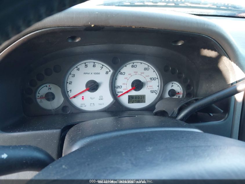 2002 Ford Escape Xlt VIN: 1FMYU03132KD33596 Lot: 43310924