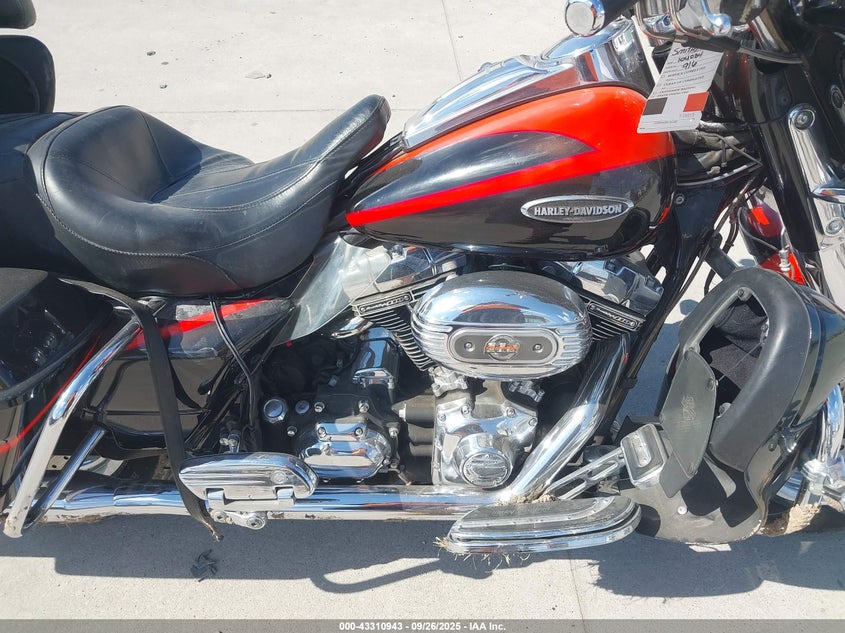 2007 HARLEY-DAVIDSON FLHTCUSE - 1HD1PR8107Y953805