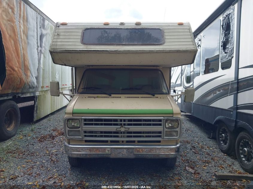 1988 Chevrolet G30 VIN: 2GBJG31M2J4137923 Lot: 43310954