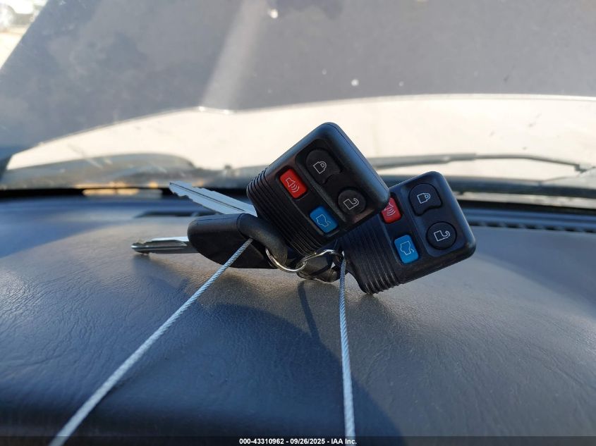 2006 Ford Escape Hybrid VIN: 1FMCU96H36KA74797 Lot: 43310962