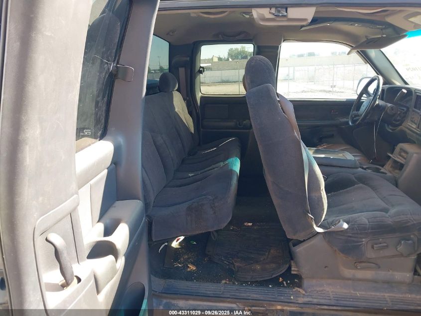 2001 Chevrolet Silverado 1500 Ls VIN: 2GCEC19TX11296425 Lot: 43311029