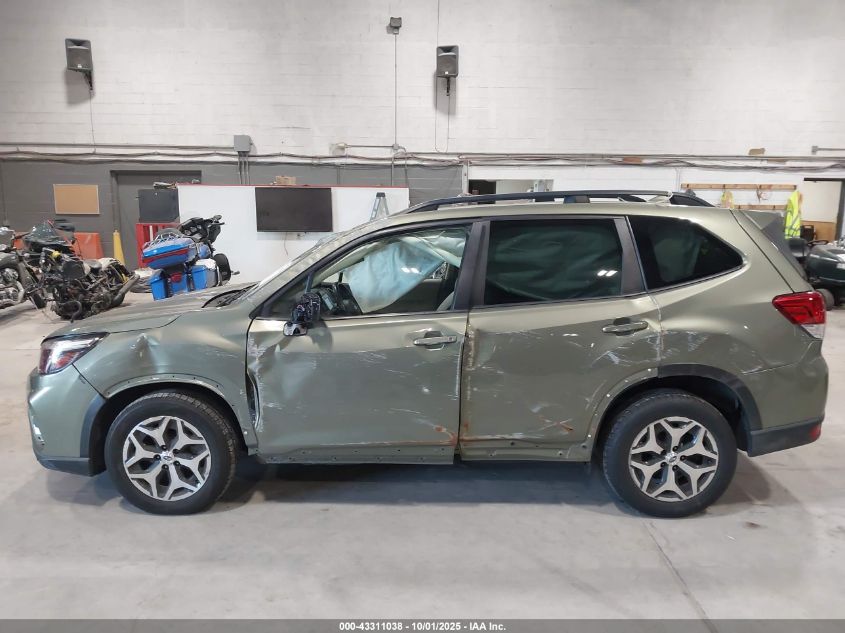 2020 Subaru Forester Premium VIN: JF2SKAGC1LH447761 Lot: 43311038