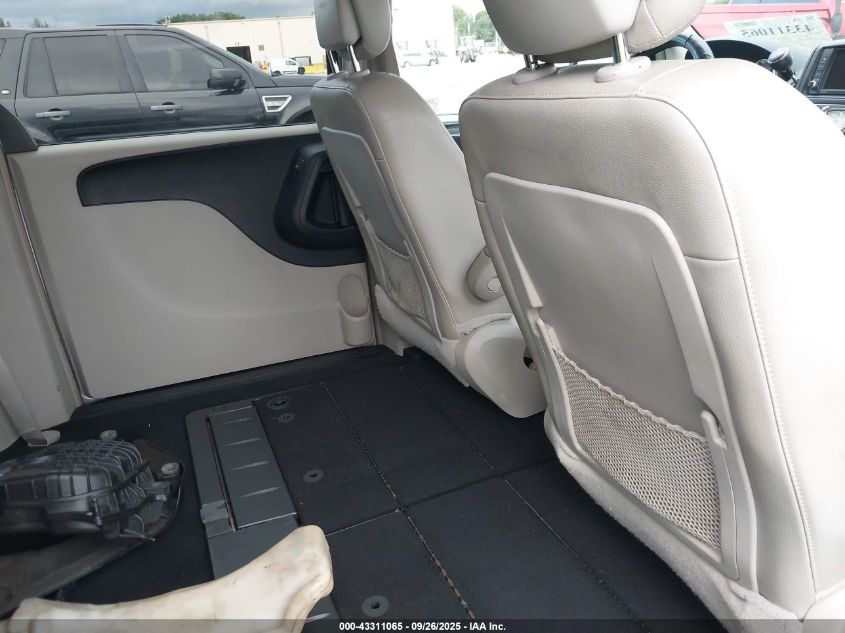 2013 Chrysler Town & Country Touring VIN: 2C4RC1BG8DR584366 Lot: 43311065