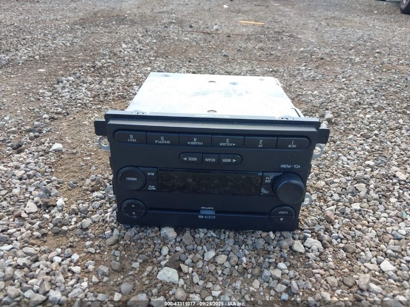 2005 Ford Five Hundred Limited VIN: 1FAHP25165G157113 Lot: 43311077