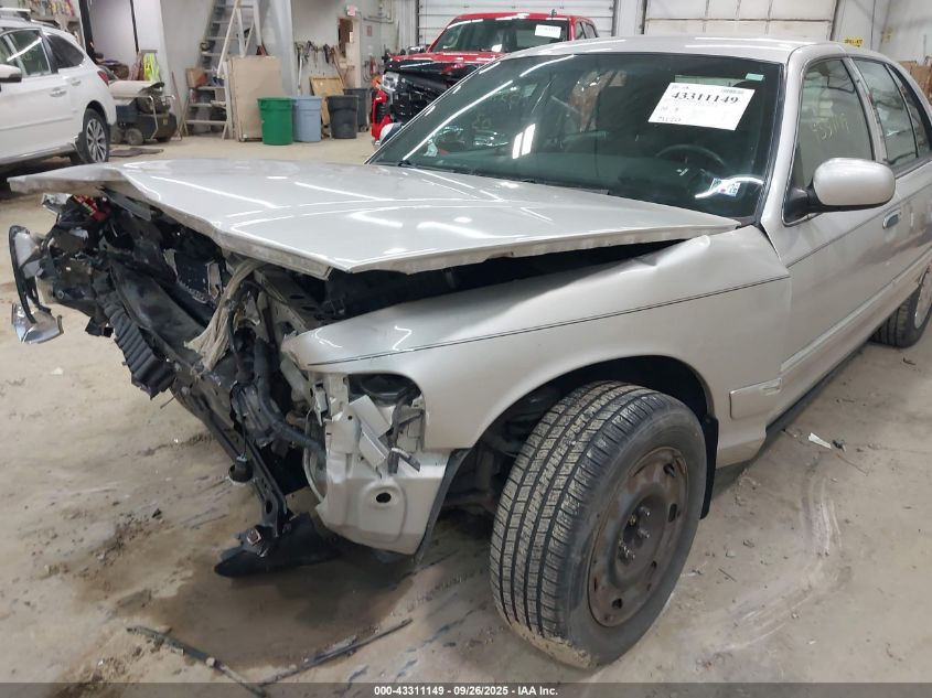 2003 Mercury Grand Marquis Gs VIN: 2MEFM74W43X707970 Lot: 43311149