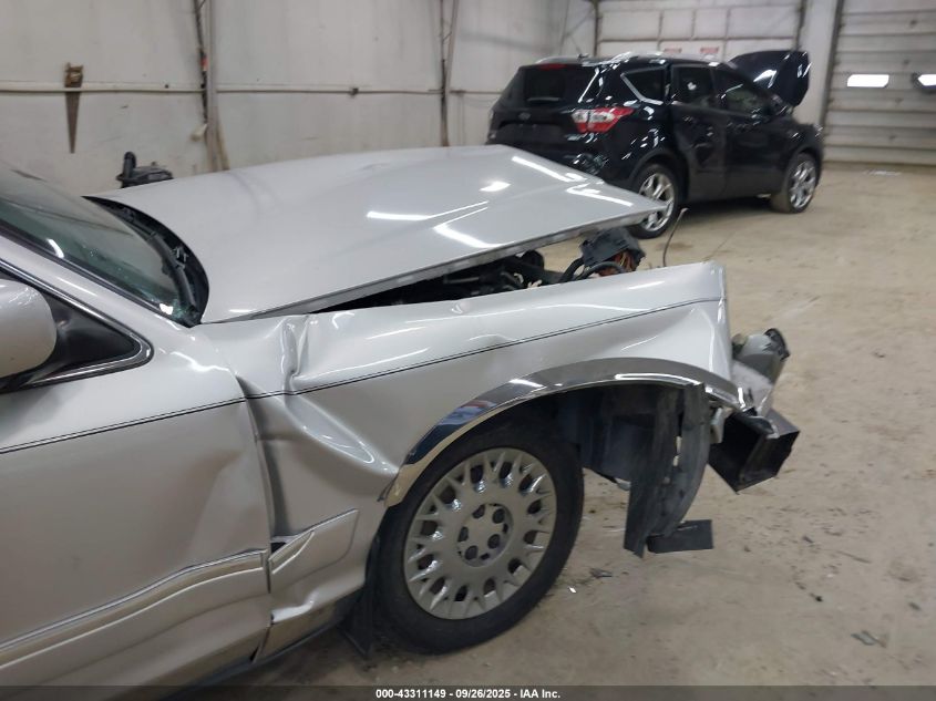 2003 Mercury Grand Marquis Gs VIN: 2MEFM74W43X707970 Lot: 43311149