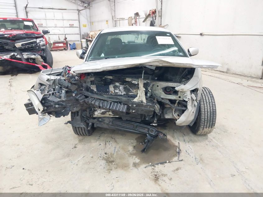 2003 Mercury Grand Marquis Gs VIN: 2MEFM74W43X707970 Lot: 43311149