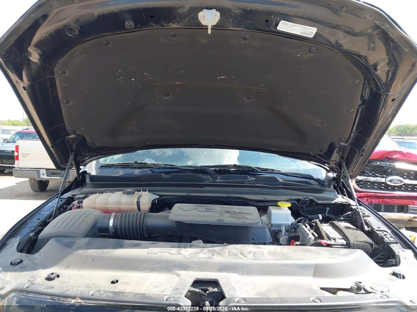 2022 Ram 1500 Big Horn 4X4 5'7 Box VIN: 1C6RRFFG7NN325122 Lot: 43311239