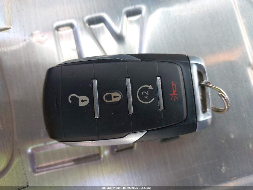 2022 Ram 1500 Big Horn 4X4 5'7 Box VIN: 1C6RRFFG7NN325122 Lot: 43311239