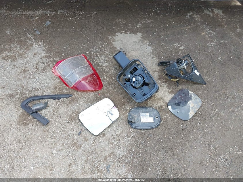 2022 Ram 1500 Big Horn 4X4 5'7 Box VIN: 1C6RRFFG7NN325122 Lot: 43311239