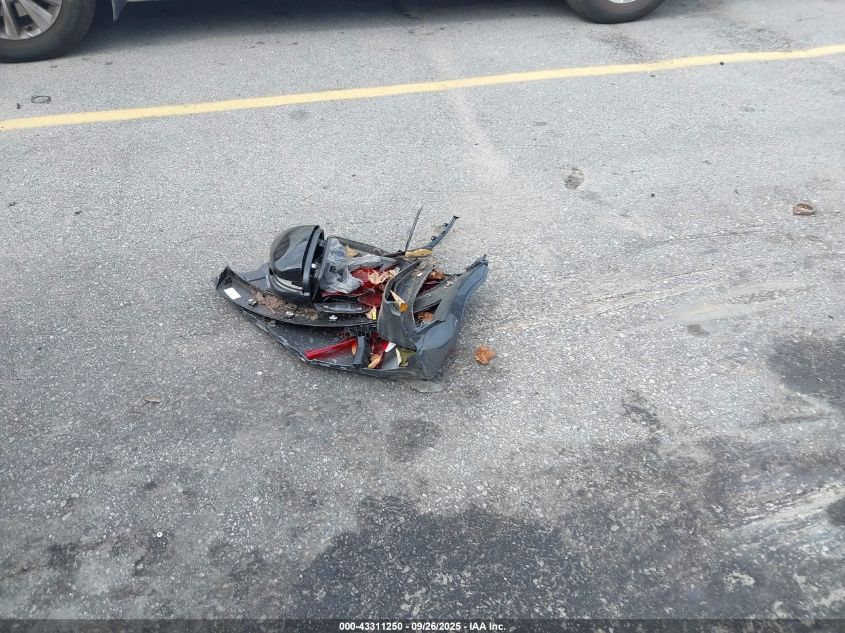 2025 Honda Cr-V Hybrid Sport-L VIN: 7FARS6H85SE037228 Lot: 43311250