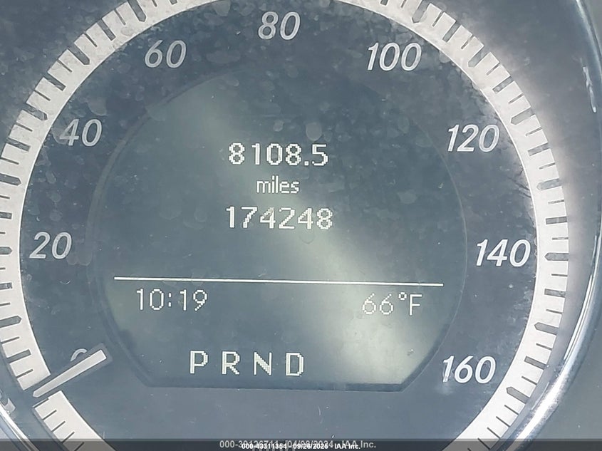 2011 Mercedes-Benz C 300 Luxury 4Matic/Sport 4Matic VIN: WDDGF8BB0BR166744 Lot: 43311354