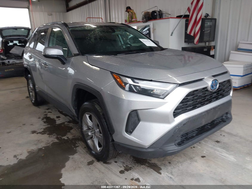 TOYOTA RAV4 HYBRID LE