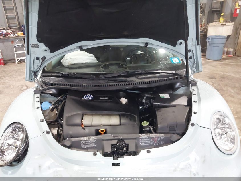 2004 Volkswagen New Beetle Gls VIN: 3VWCM31Y44M327136 Lot: 43311372