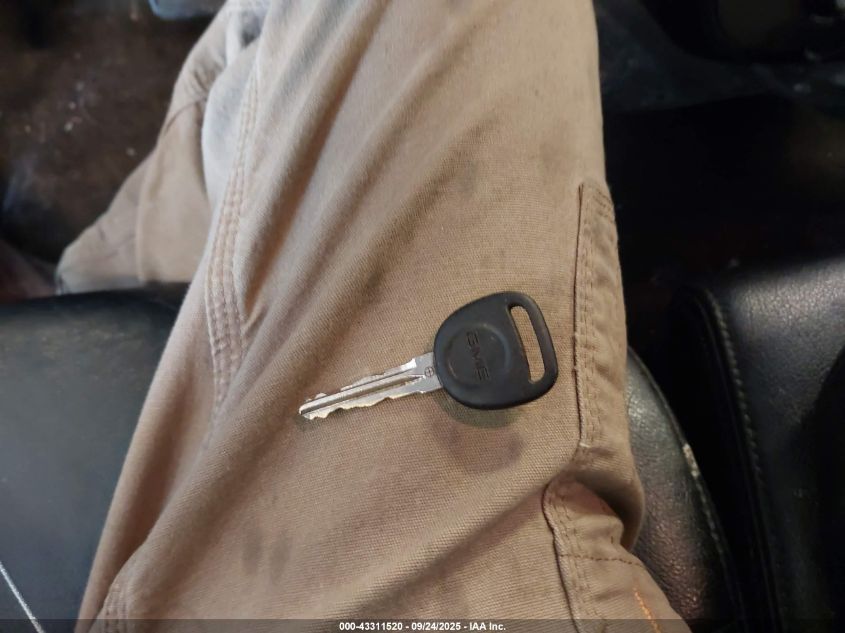 2013 GMC Yukon Sle VIN: 1GKS2AE09DR228053 Lot: 43311520