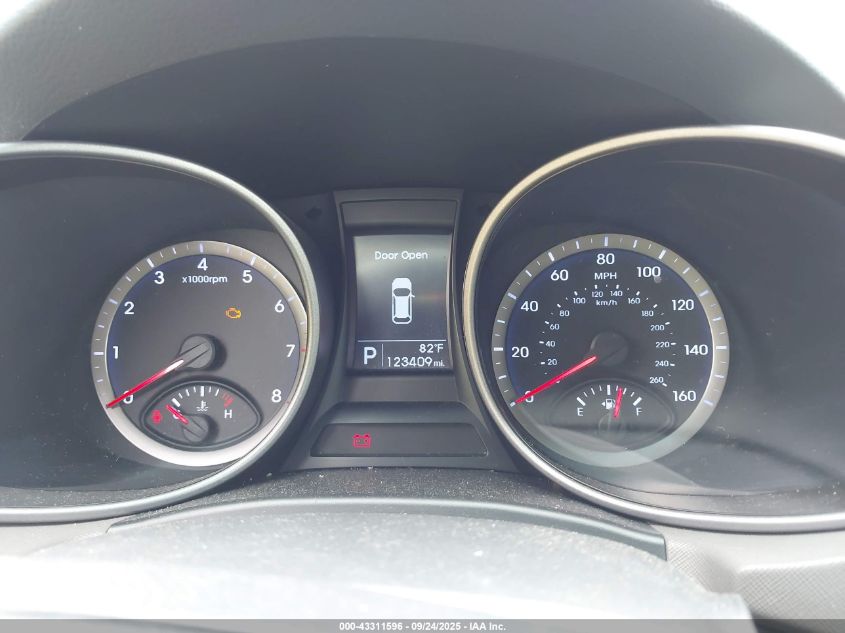 2016 Hyundai Santa Fe Se VIN: KM8SMDHF5GU153257 Lot: 43311596