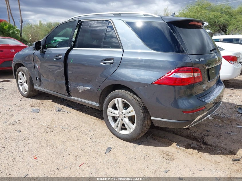 2015 MERCEDES-BENZ ML 350 - 4JGDA5JB0FA615707