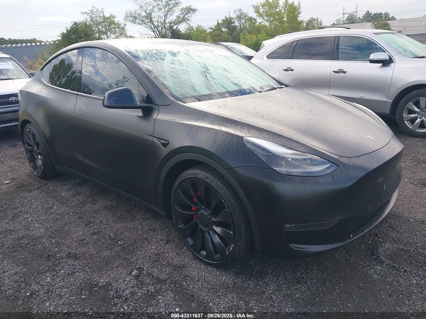 TESLA MODEL Y PERFORMANCE DUAL MOTOR ALL-WHEEL DRIVE