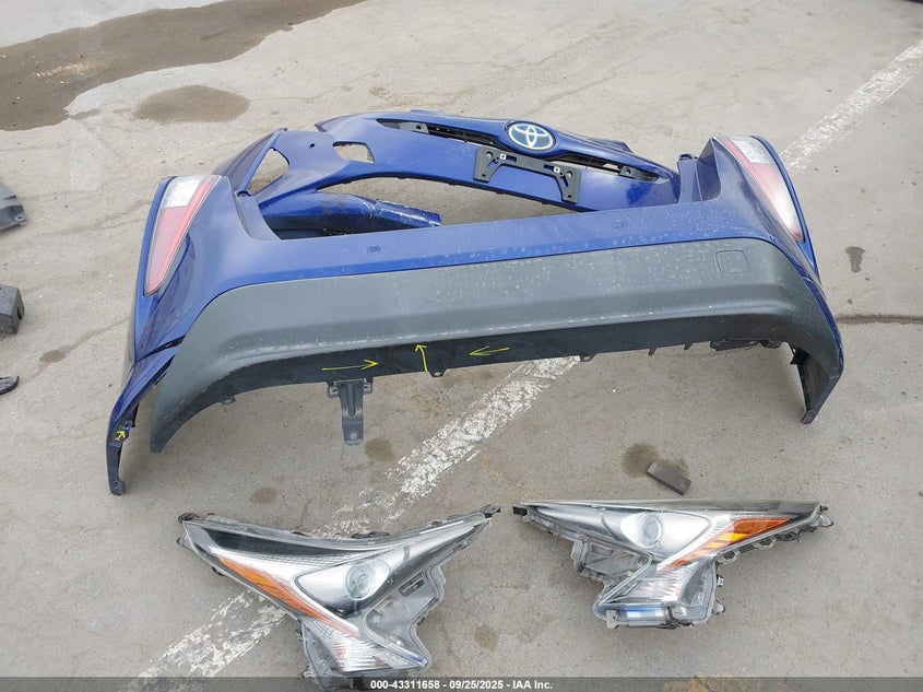 2017 TOYOTA PRIUS TWO JTDKBRFUXH3049301