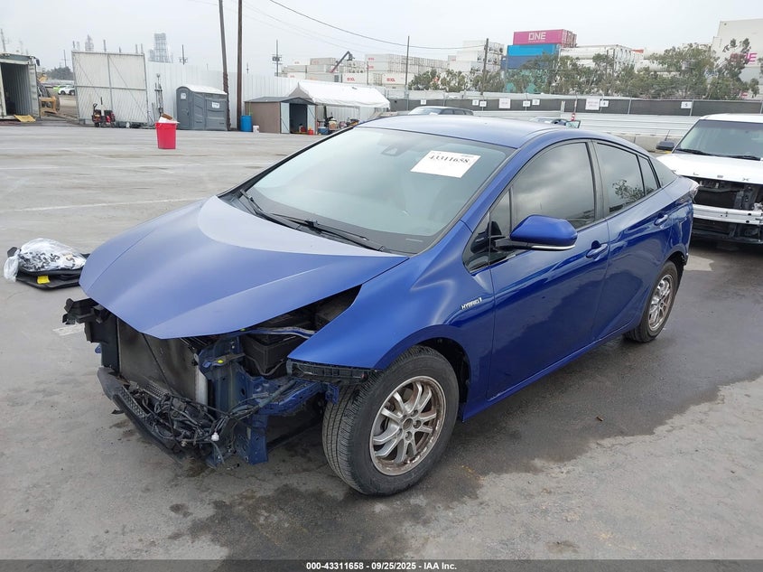 2017 TOYOTA PRIUS TWO JTDKBRFUXH3049301