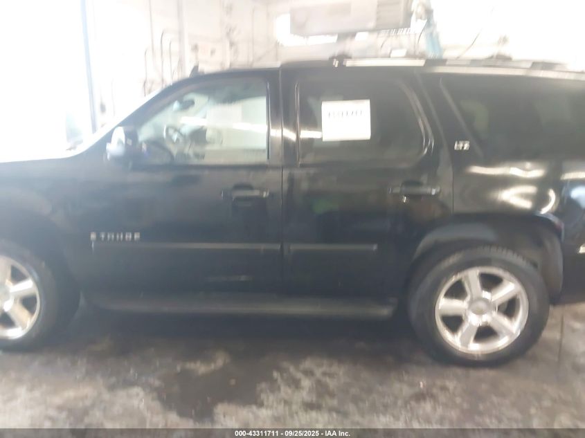 2007 Chevrolet Tahoe Ltz VIN: 1GNFK13077J152049 Lot: 43311711